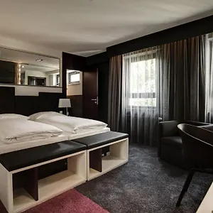 4* Otel Bliss